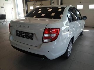 2026 Lada (ВАЗ) Granta I Рестайлинг, белый, 1098900 рублей, вид 2