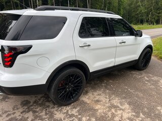 2013 Ford Explorer Sport V, белый, 2150000 рублей, вид 3