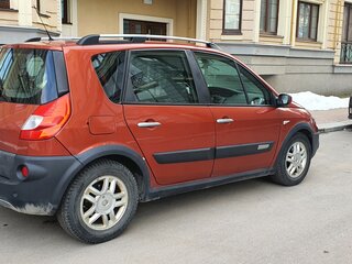 2008 Renault Scenic Conquest II Рестайлинг, оранжевый, 580000 рублей, вид 4