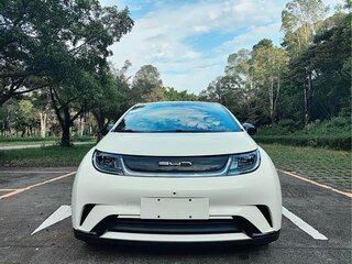 2022 BYD Dolphin 44.9 kWh I, белый, 800088 рублей, вид 2