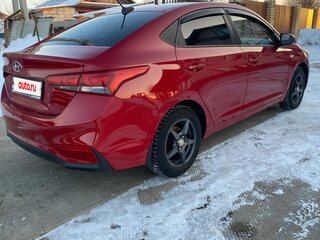 2017 Hyundai Solaris II, красный, 1250000 рублей, вид 5