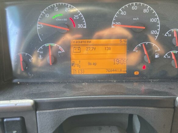 2002 Volvo FM, синий, 2100000 рублей - вид 8