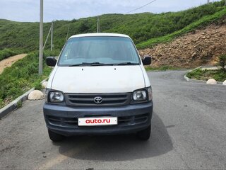 2000 Toyota Town Ace Noah III, белый, 349999 рублей, вид 2