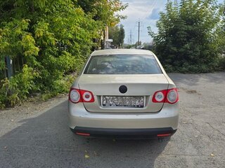 2007 Volkswagen Jetta V, серый, 450000 рублей, вид 3