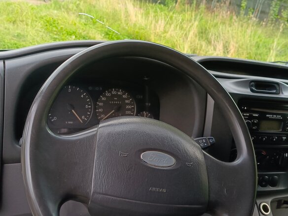 2001 Ford Transit, белый, 330000 рублей - вид 4