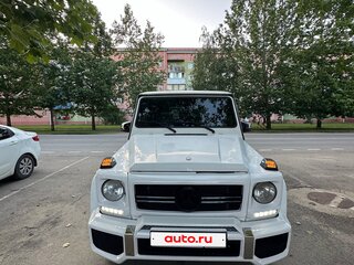 2001 Mercedes-Benz G-Класс 400 II (W463), белый, 3000000 рублей, вид 2