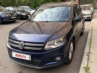 2016 Volkswagen Tiguan I Рестайлинг, синий, 1700000 рублей, вид 1