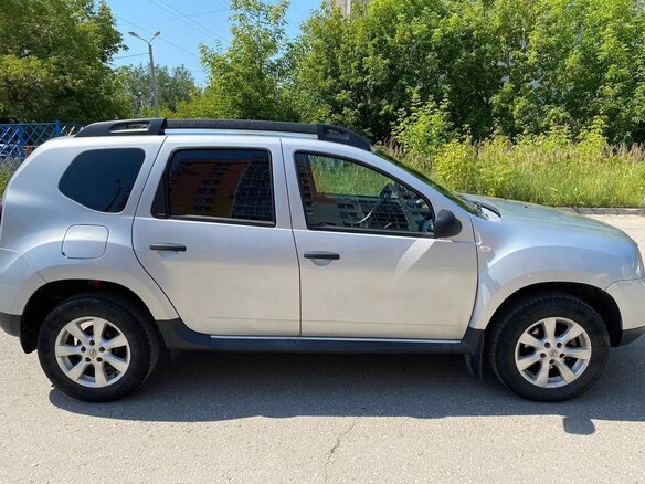 2016 Renault Duster I Рестайлинг, серебристый, 1850000 рублей - вид 2