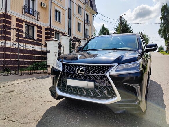 2015 Lexus LX 450d III Рестайлинг 2, чёрный, 5500000 рублей - вид 8
