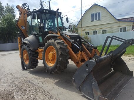 2014 Case CE 695, оранжевый, 7500000 рублей, вид 2