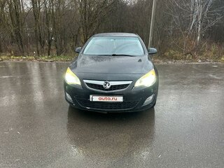 2011 Opel Astra J, чёрный, 550000 рублей, вид 2