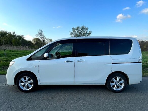 2010 Nissan Serena IV (C26), белый, 1500000 рублей - вид 7