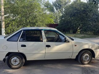 2012 Daewoo Nexia I Рестайлинг, бежевый, 350000 рублей, вид 3