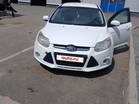2013 Ford Focus III, белый, 500000 рублей