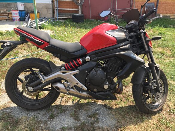 2013 Kawasaki ER-6N, красный, 750000 рублей - вид 6