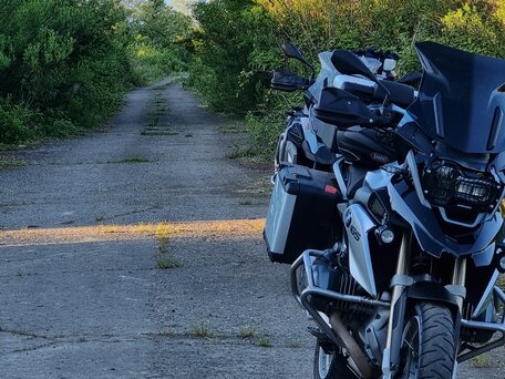 2015 BMW R 1200 GS, серый, 900000 рублей, вид 1