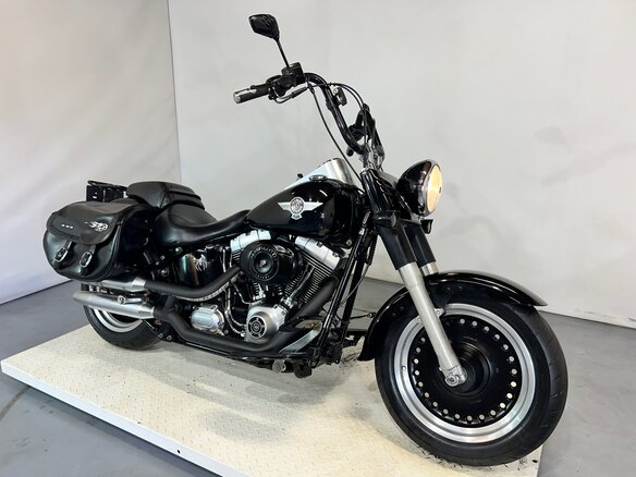 2009 Harley-Davidson Fat Boy, чёрный, 549000 рублей - вид 1