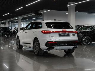 2026 Audi Q5 L III (GU), белый, 6700000 рублей, вид 5