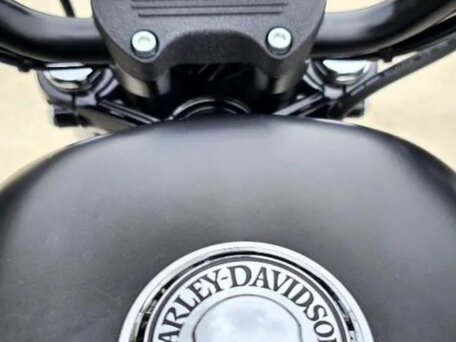2012 Harley-Davidson Sportster 883, чёрный, 950000 рублей, вид 2