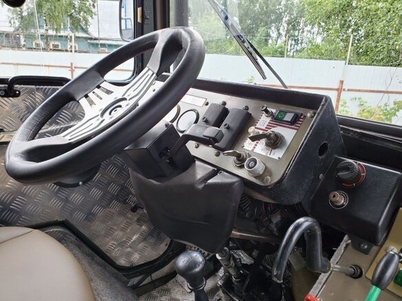 1974 Puch Pinzgauer 710, зелёный - вид 24