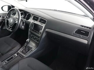2016 Volkswagen Golf VII, чёрный, 1079000 рублей, вид 3