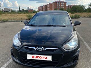 2013 Hyundai Solaris I, чёрный, 860000 рублей, вид 1