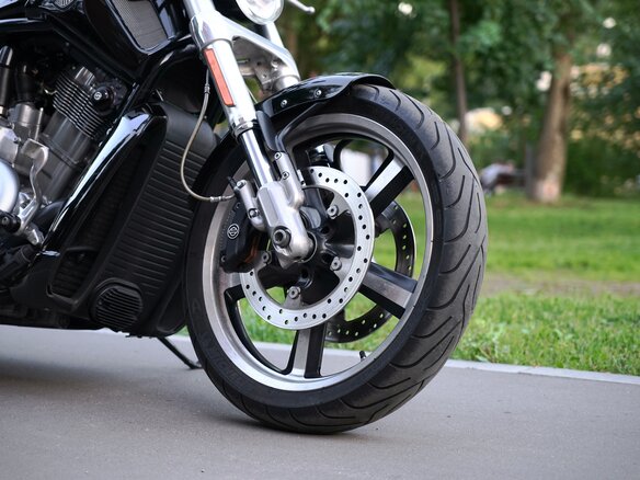 2012 Harley-Davidson V-Rod Muscle, чёрный, 1150000 рублей - вид 11
