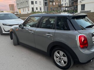 2018 Mini Hatch Cooper III (F55/F56), серый, 1650000 рублей, вид 4
