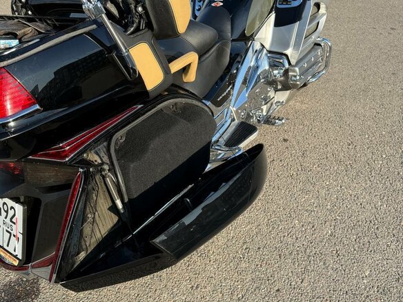 2012 Honda GL 1800 Gold Wing, серебристый, 1999000 рублей - вид 13
