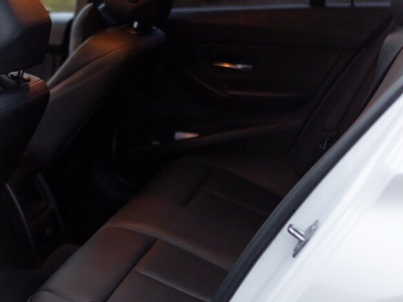 2015 BMW 3 серии 320i VI (F3x), белый, 1630000 рублей - вид 8