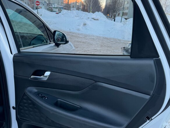 2018 Hyundai Santa Fe IV, белый, 5100000 рублей - вид 32