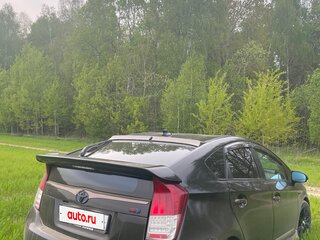 2010 Toyota Prius III (XW30), чёрный, 800000 рублей, вид 3