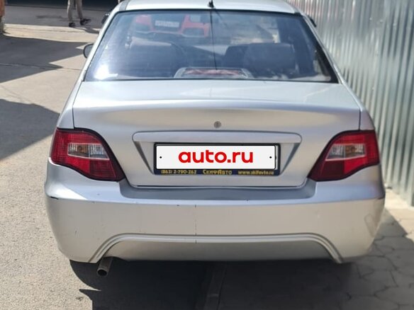 2010 Daewoo Nexia I Рестайлинг, серебристый, 350000 рублей - вид 2