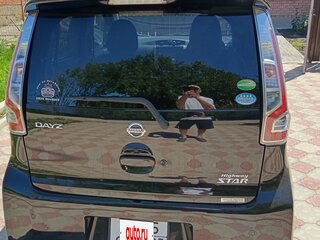 2018 Nissan Dayz I Рестайлинг, чёрный, 800000 рублей, вид 4