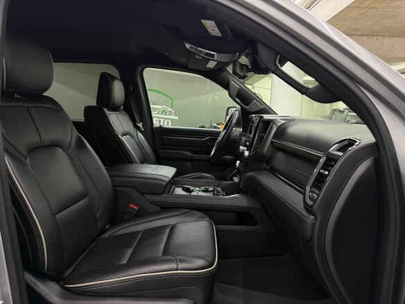 2022 Ram 1500 Crew Cab V, серебристый, 7450000 рублей - вид 17