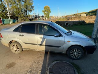 2004 Ford Focus I Рестайлинг, серебристый, 200000 рублей, вид 1