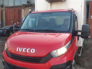 2017 Iveco Daily, красный, 1950000 рублей, вид 1