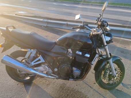 2004 Suzuki GSX 1400, чёрный, 400000 рублей, вид 2