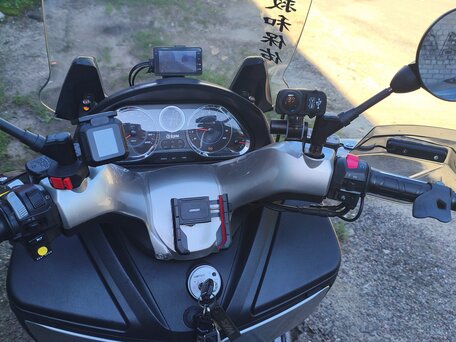 2014 Sym Maxsym 600, серебристый, 580000 рублей, вид 5