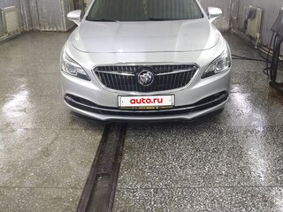 2018 Buick LaCrosse III, серебристый, 3000000 рублей, вид 2