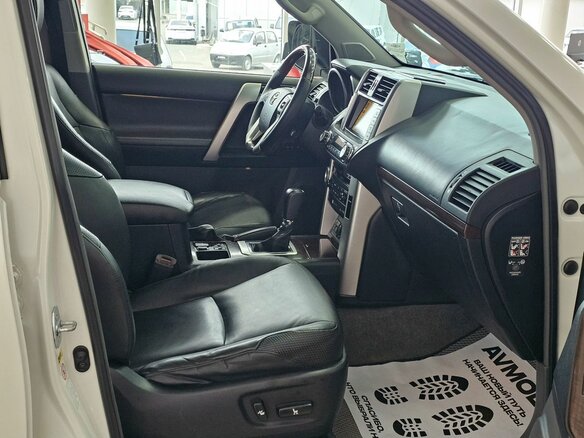 2010 Toyota Land Cruiser Prado 150 Series, белый - вид 23