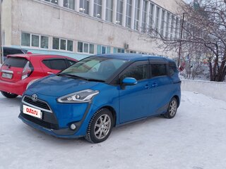 2017 Toyota Sienta II, синий, 1590000 рублей, вид 1