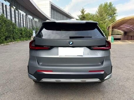2023 BMW X1 Long 20Li sDrive III (U11/U12), серый, 3080000 рублей, вид 4