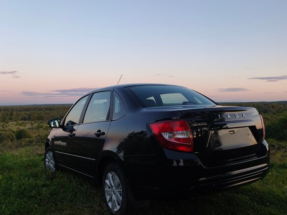 2019 Lada (ВАЗ) Granta I Рестайлинг, чёрный, 550000 рублей - вид 3