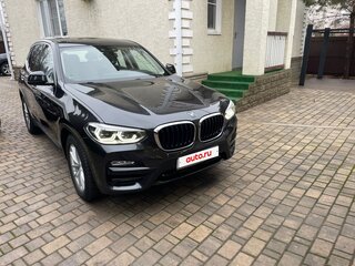 2019 BMW X3 20d xDrive III (G01), серый, 3850000 рублей, вид 4
