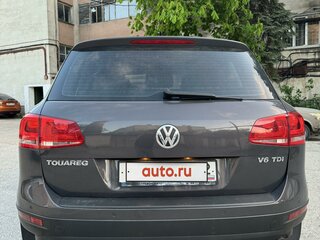 2010 Volkswagen Touareg II, серый, 2450000 рублей, вид 4