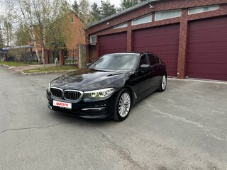 2019 BMW 5 серии 520d xDrive VII (G30/G31/G38), чёрный, 3099000 рублей, вид 3