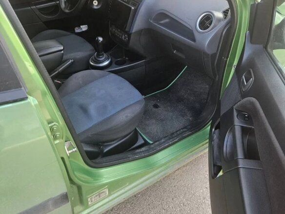 2006 Ford Fiesta Mk5, зелёный, 385000 рублей - вид 5