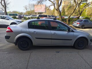 2006 Renault Megane II Рестайлинг, серый, 390000 рублей, вид 2