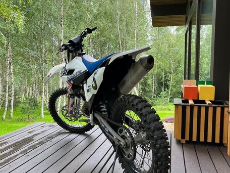 2014 Husqvarna FC 350, белый, 530000 рублей, вид 5